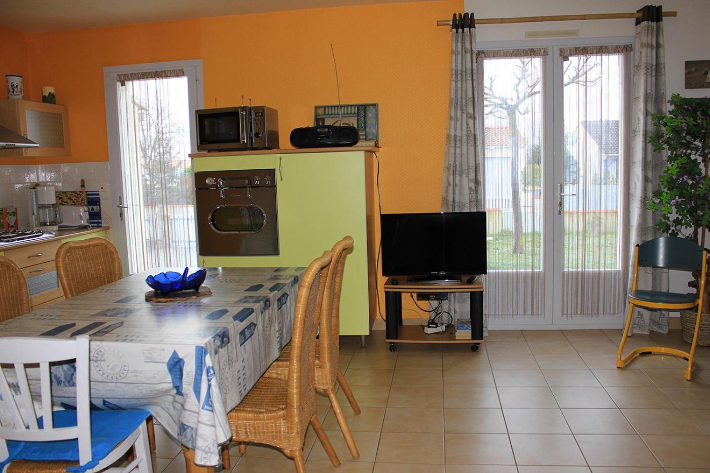 Maison Avec Jardin - Entre Plage Et Riviere Le Fenouiller Luaran gambar
